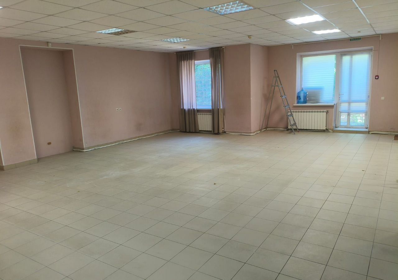 свободного назначения г Белгород Западный б-р Юности 23 фото 1