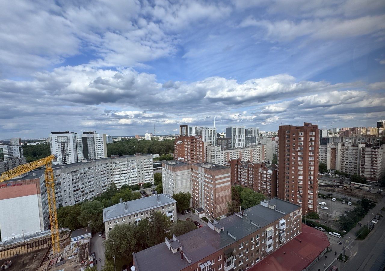 квартира г Пермь р-н Свердловский ул Максима Горького 45 фото 14