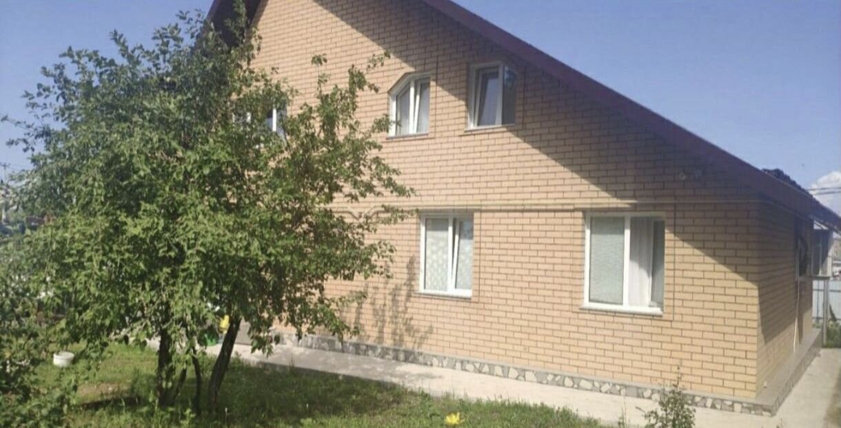 дом г Октябрьский ул Рифа Гайнанова 10 фото 3