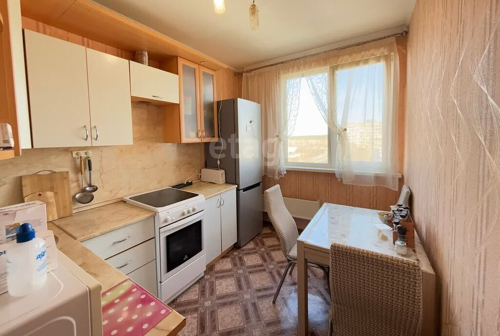 квартира г Тольятти р-н Автозаводский ул Фрунзе 9 фото 3