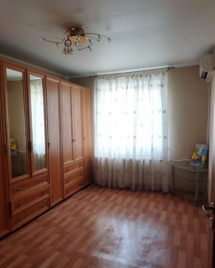 квартира г Кинель пгт Усть-Кинельский ул Спортивная 21 фото 1