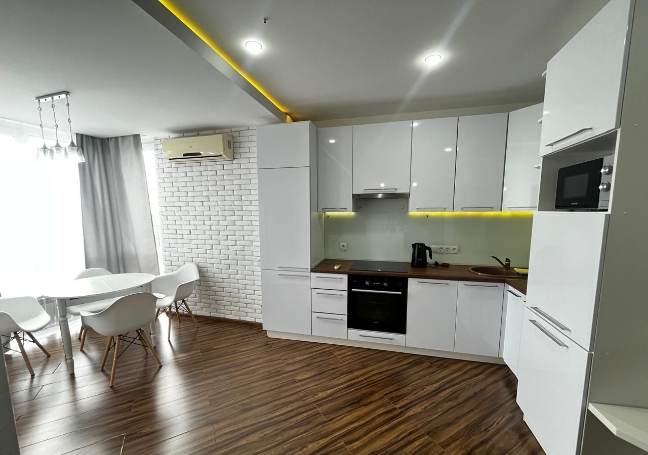 квартира г Омск р-н Кировский пр-кт Комарова 17к/3 Кировский АО фото 1