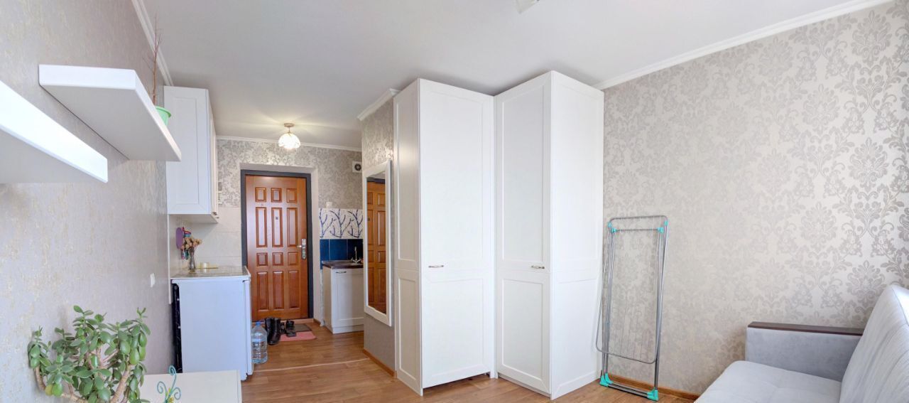квартира г Красноярск р-н Свердловский ул Королева 10 фото 2
