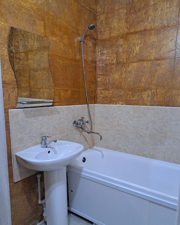 квартира г Каменск-Уральский Красногорский ул Кутузова 24а фото 13