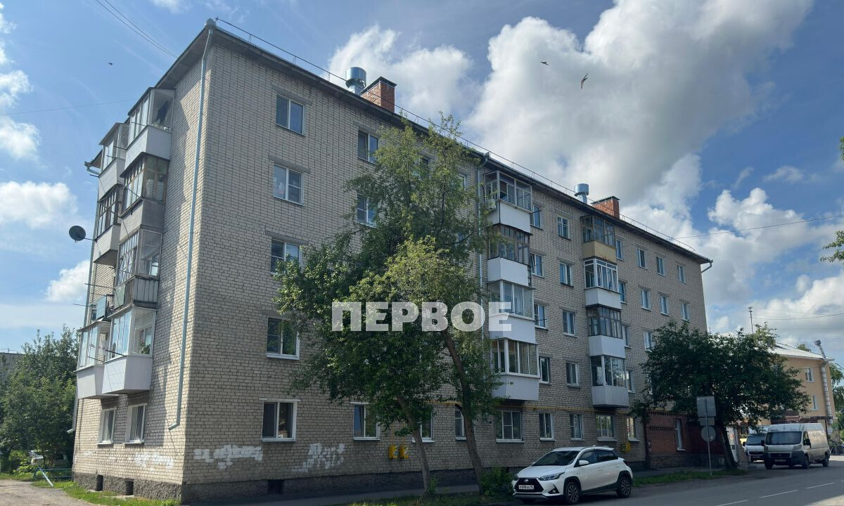 квартира г Ирбит ул Азева 36 фото 9