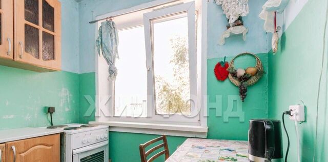 р-н Дзержинский Золотая Нива ул Адриена Лежена 28 фото
