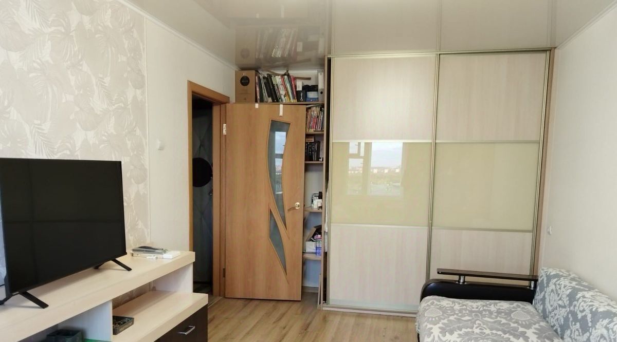 квартира г Омск р-н Кировский ул Суровцева 102 Кировский АО фото 9