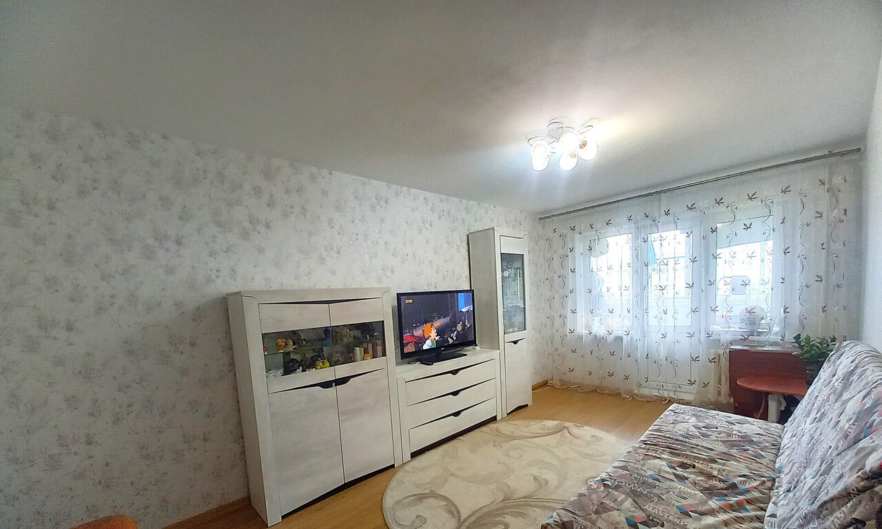 квартира г Сыктывкар Центральный район ул Коммунистическая 73 м-н фото 1