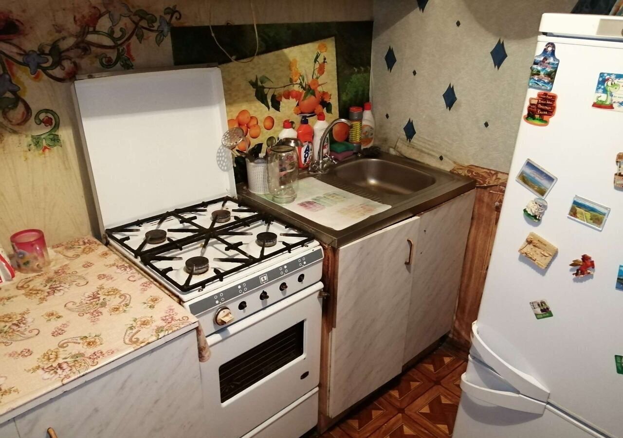 комната г Балашов ул 30 лет Победы 137 муниципальное образование Город Балашов, Балашовский р-н фото 4
