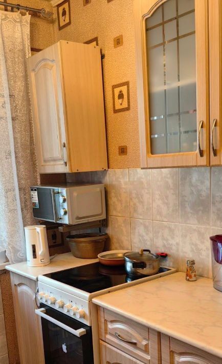 квартира г Тольятти р-н Автозаводский 16 квартал б-р Цветной 14 16-й кв-л фото 1