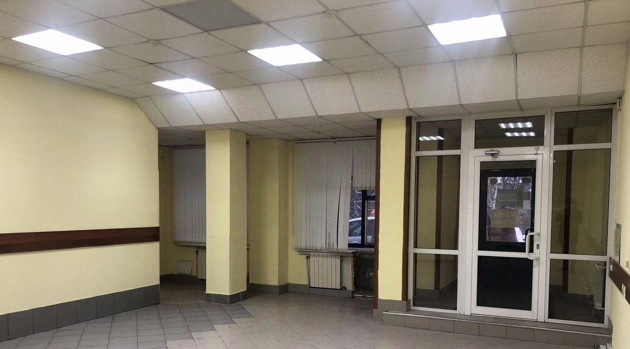 торговое помещение г Уфа р-н Советский пр-кт Октября 37 фото 3