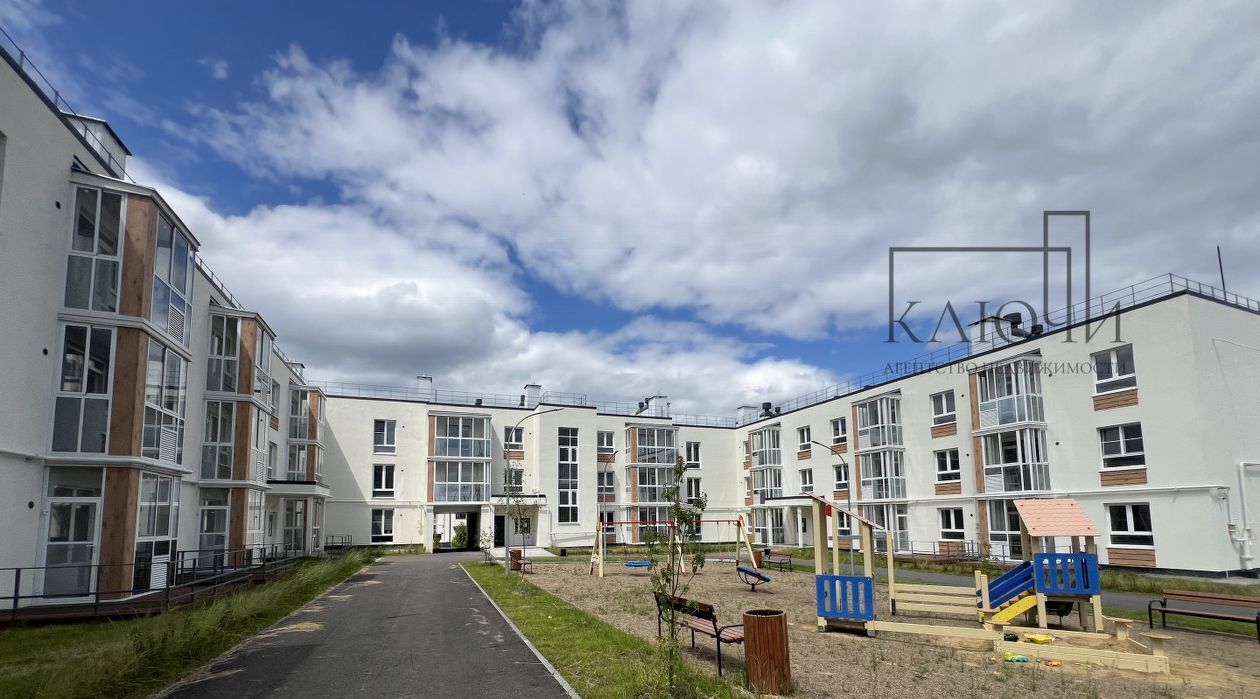 квартира г Магнитогорск р-н Орджоникидзевский КП «Молодежный» ул Зеленый лог 71 фото 1