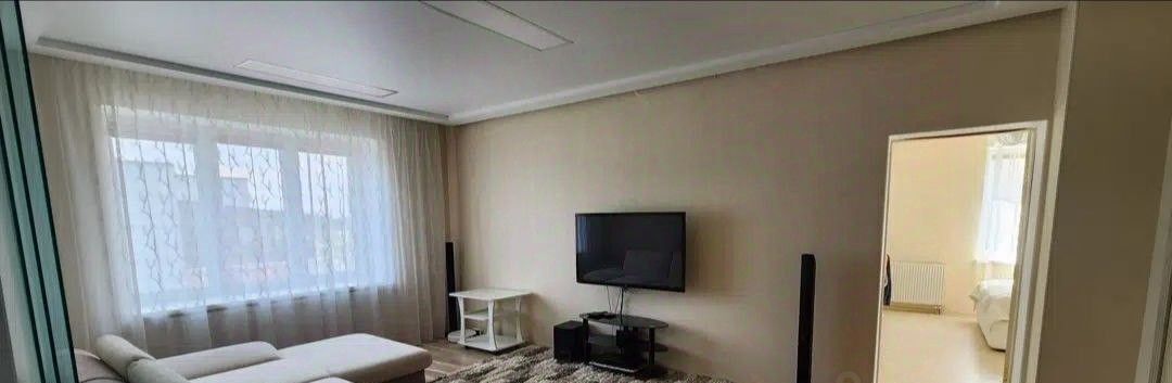 квартира г Калининград р-н Ленинградский ул Юбилейная 6 фото 1