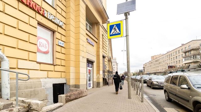 свободного назначения метро Новочеркасская пр-кт Среднеохтинский 2в/17 фото