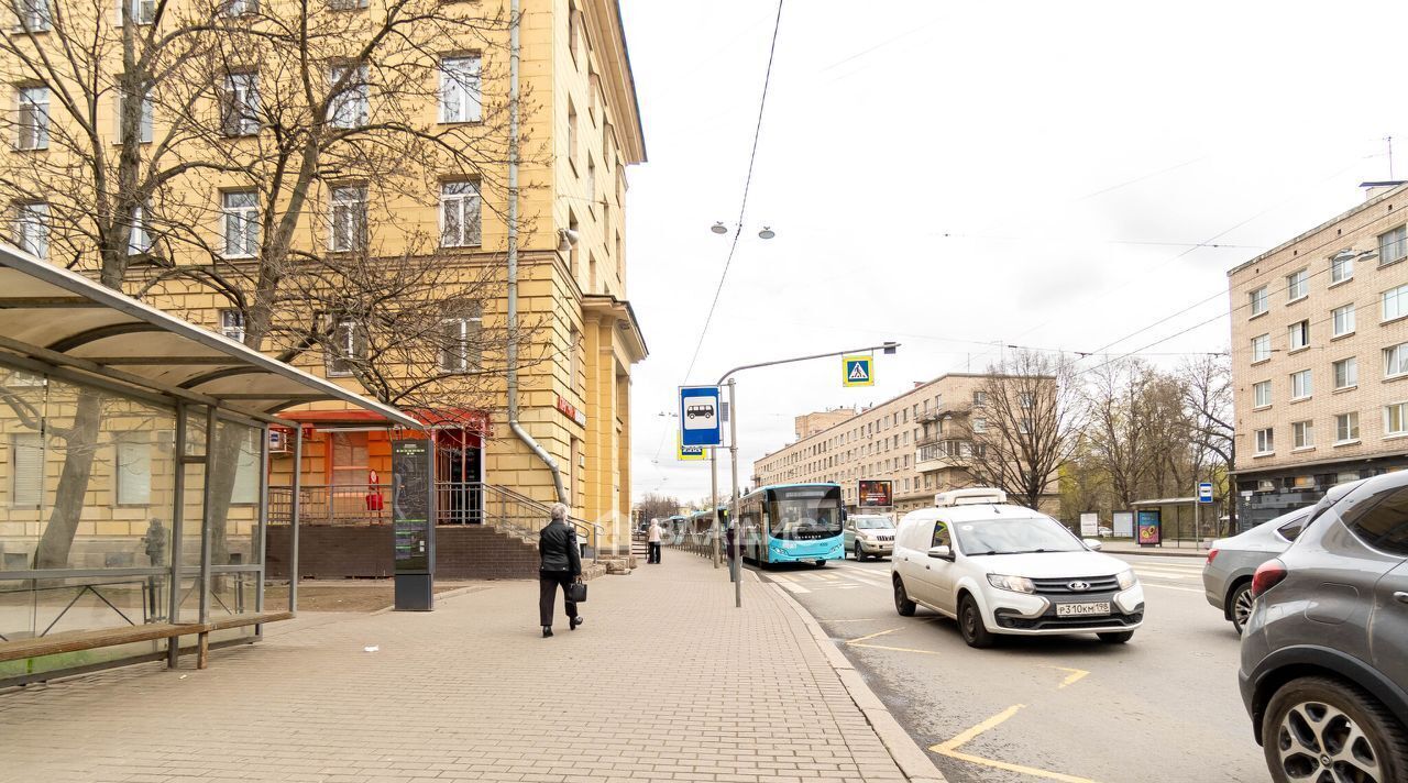 свободного назначения г Санкт-Петербург метро Новочеркасская пр-кт Среднеохтинский 2в/17 округ Большая Охта фото 5