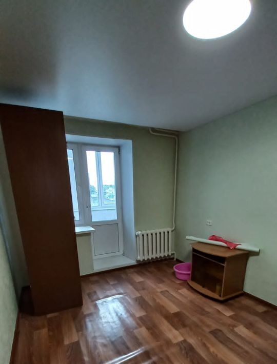 комната г Оренбург р-н Дзержинский пр-кт Победы 166/1 фото 2
