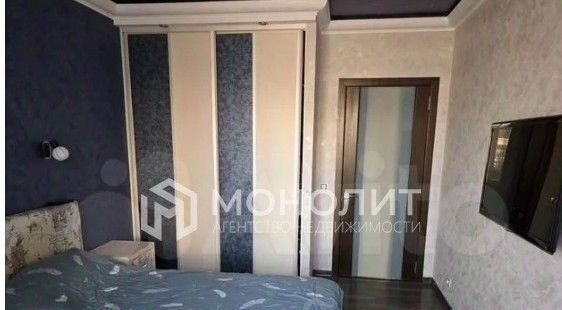 квартира г Старый Оскол Дубрава 1 кв-л, 17 фото 6