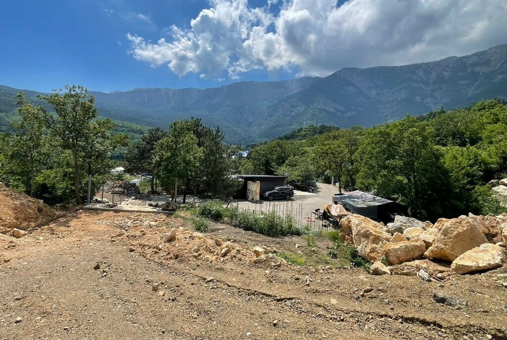 земля г Ялта ул Большевистская фото 2