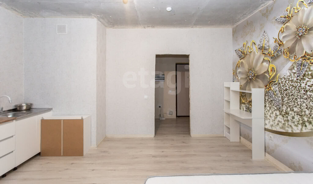квартира г Тобольск 15-й микрорайон 17А фото 3