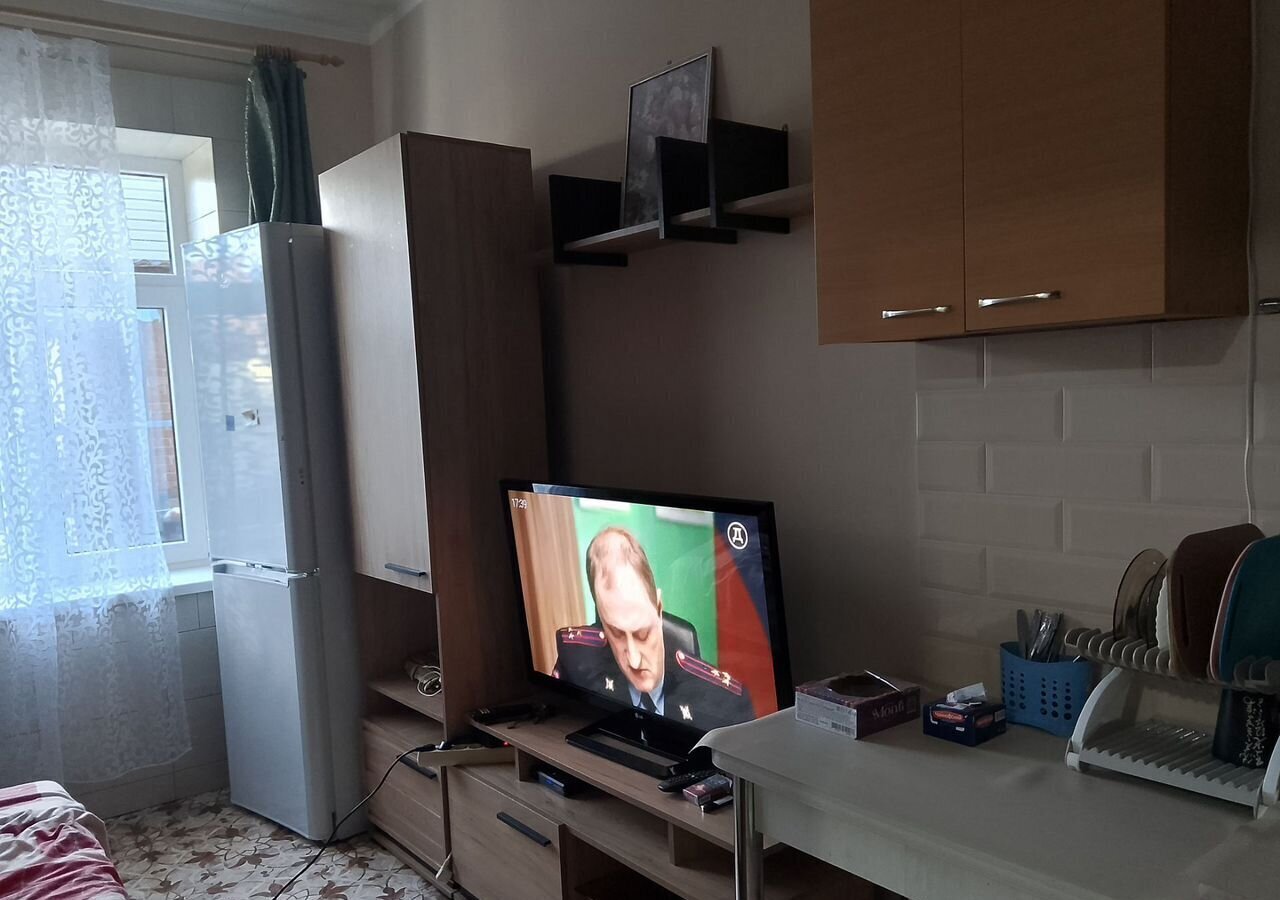 комната р-н Ейский г Ейск ул Октябрьская 53 фото 11