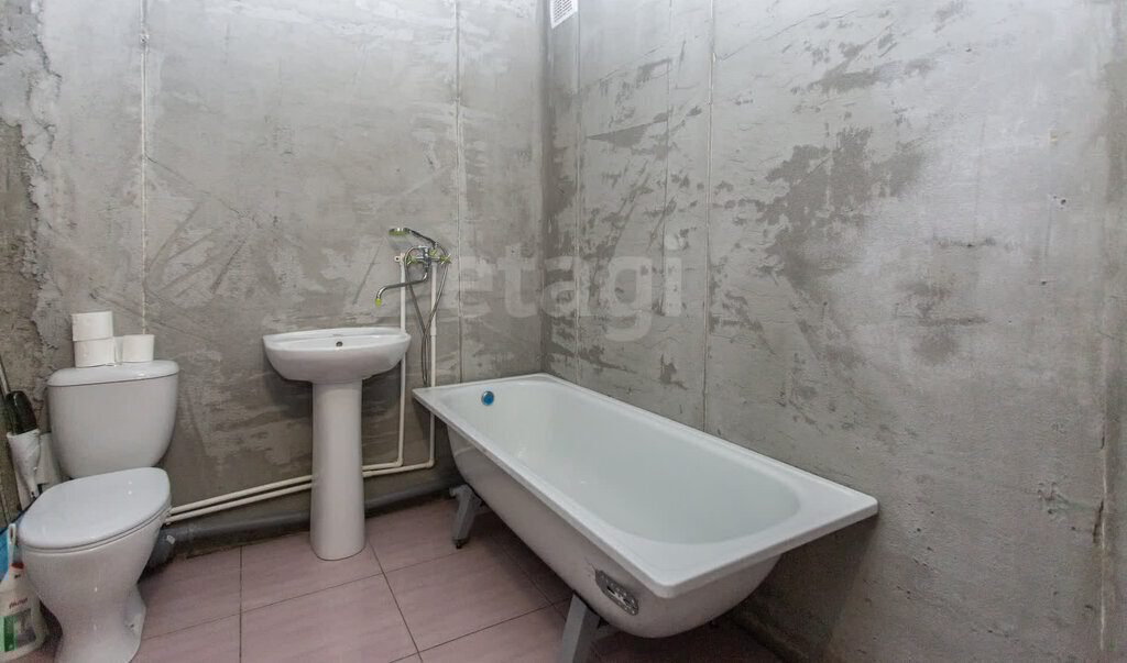 квартира г Тобольск 15-й микрорайон 17А фото 11