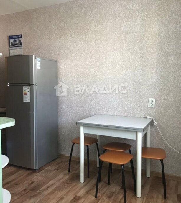 квартира г Тобольск мкр 4 38 фото 2