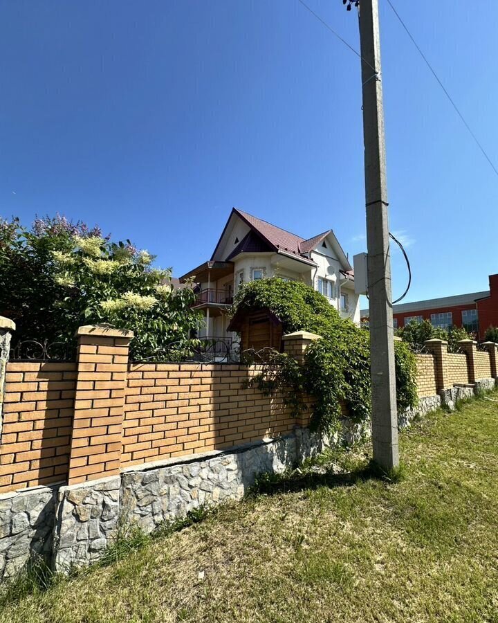 дом г Горно-Алтайск ул имени Б.У.Укачина фото 7