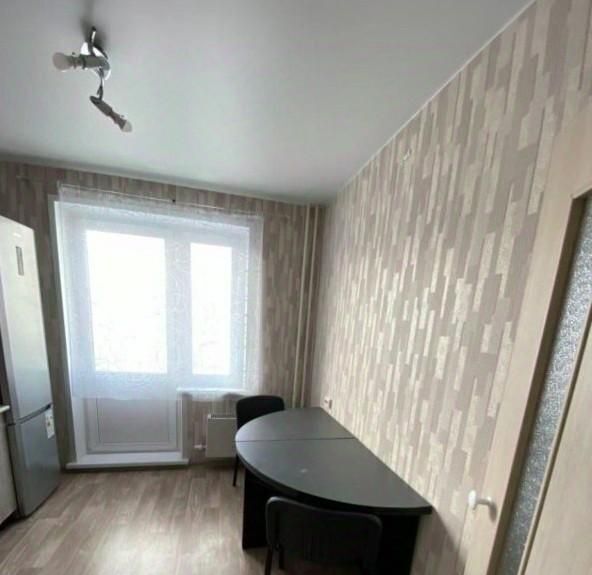 квартира г Красноярск р-н Советский ул Светлова 44 фото 2