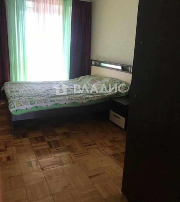 квартира г Тобольск мкр 4 38 фото 8