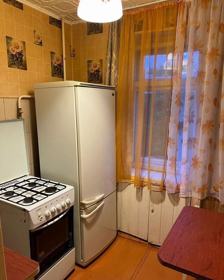 квартира г Невинномысск р-н Центр ул Революционная 8а фото 3