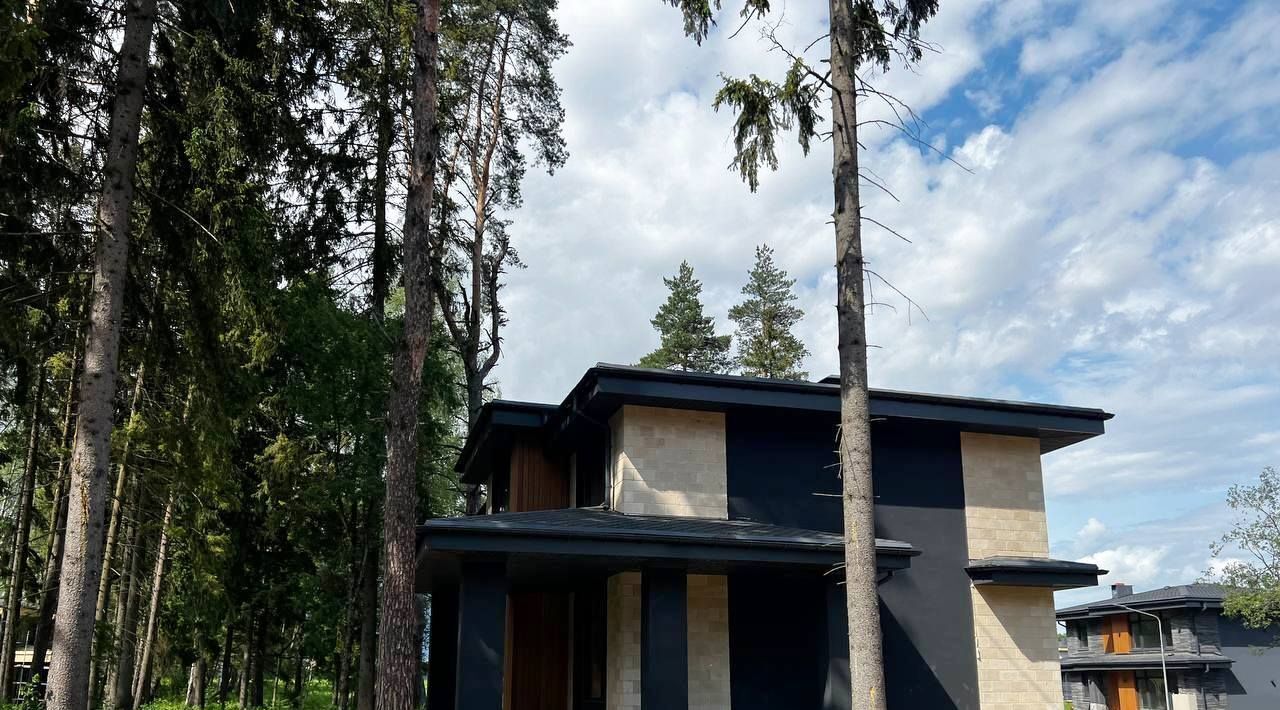 дом г Химки мкр Новогорск КП Новогорск Клаб Молжаниново фото 1