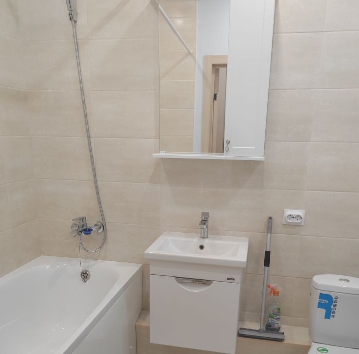квартира г Великий Новгород ул Нехинская 20к/2 фото 7