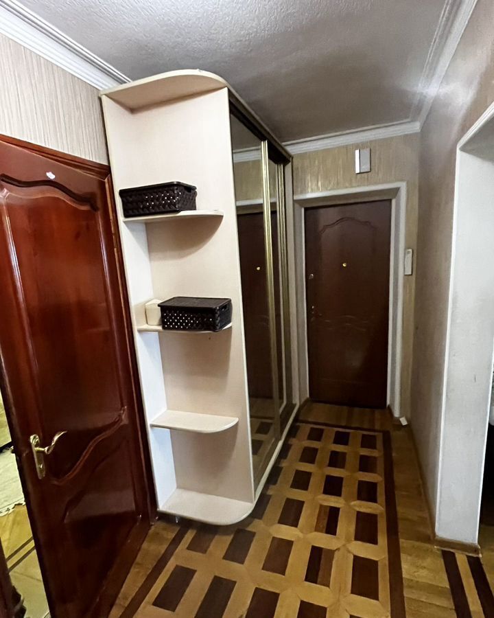 квартира г Владикавказ р-н Иристонский ул Братьев Щукиных 63к/3а Республика Северная Осетия — Владикавказ фото 17