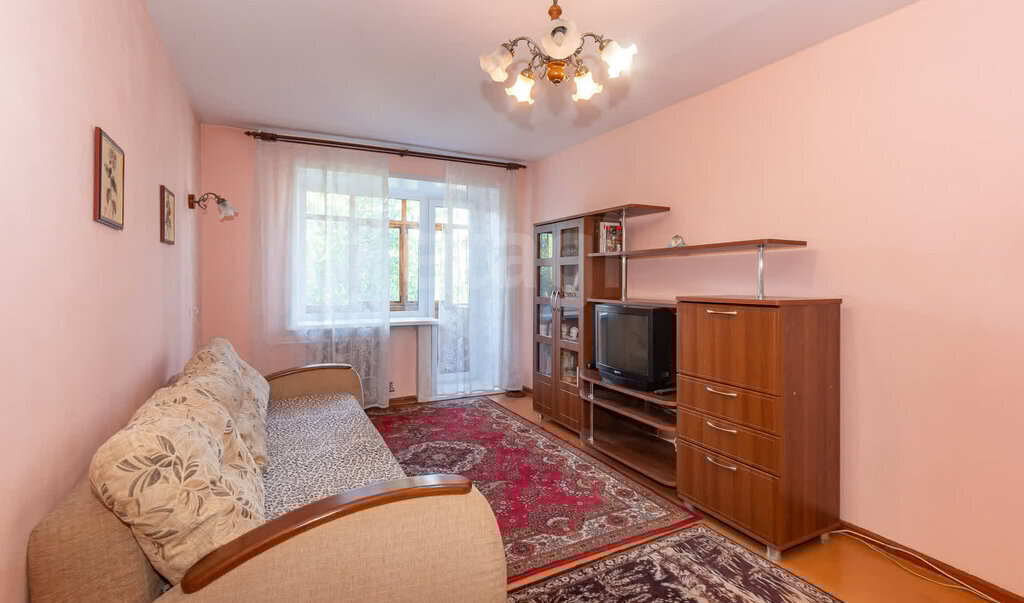 квартира г Омск пр-кт Мира 100а фото 2
