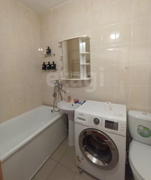 квартира г Омск ул 21-я Амурская 61к/1 фото 21