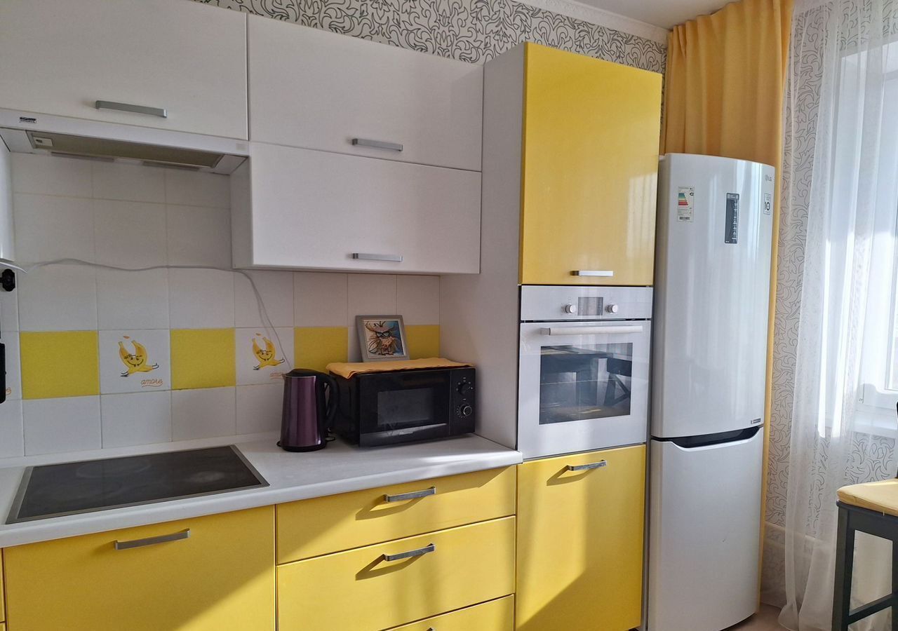 квартира г Челябинск р-н Тракторозаводский ул Эльтонская 2-я 56 фото 2