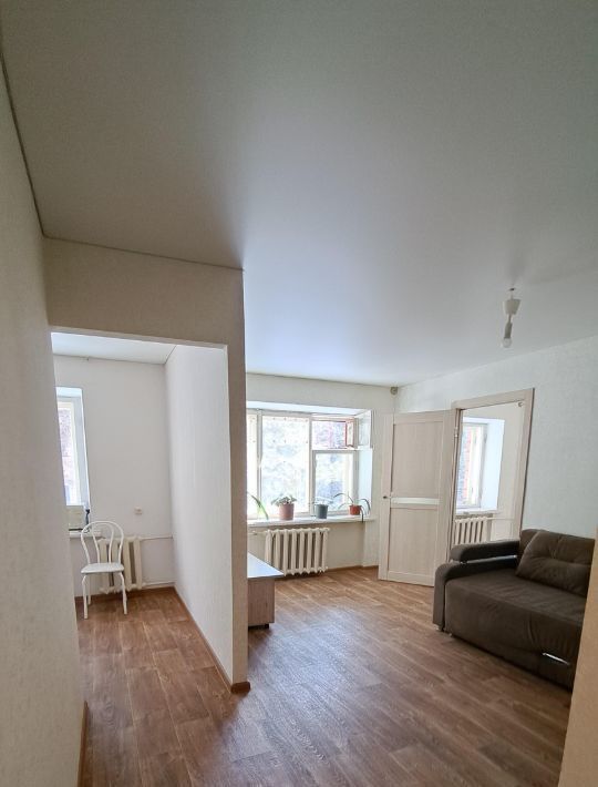 квартира г Назарово ул Черняховского 2 фото 12