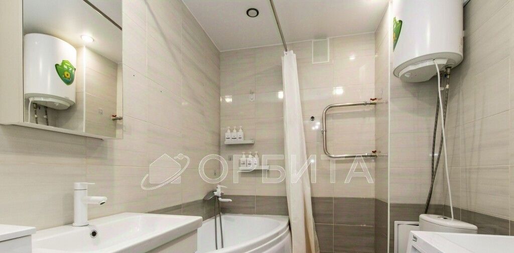 квартира г Тюмень р-н Центральный проезд Солнечный 8к/2 фото 3