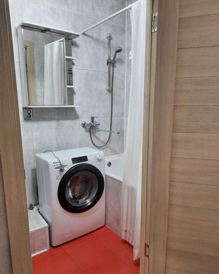 квартира г Красноярск р-н Свердловский ул Карамзина 11 фото 3
