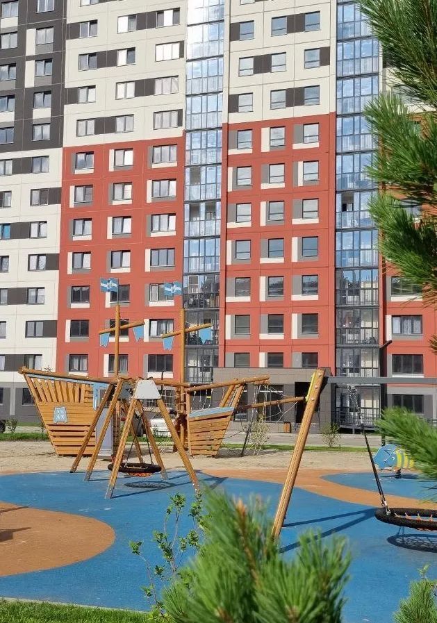 квартира г Новосибирск р-н Ленинский Чистая Слобода ул Спортивная 35 жилой район «Чистая Слобода» фото 4