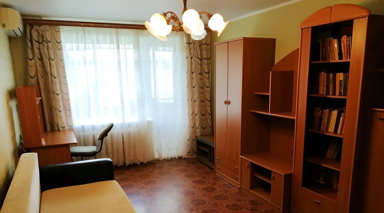 квартира г Саратов р-н Фрунзенский ул Железнодорожная 5/9 фото 7
