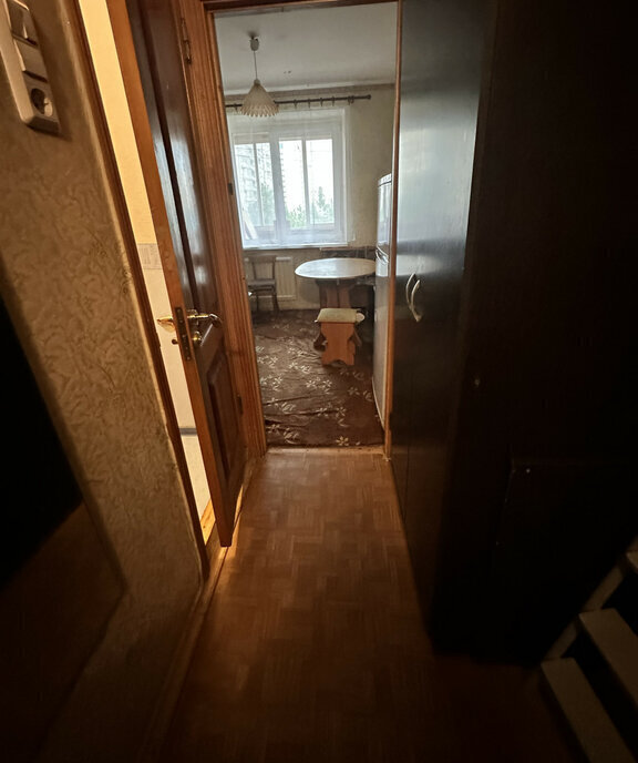 квартира г Колпино ул Ижорского Батальона 8 метро Обухово фото 2