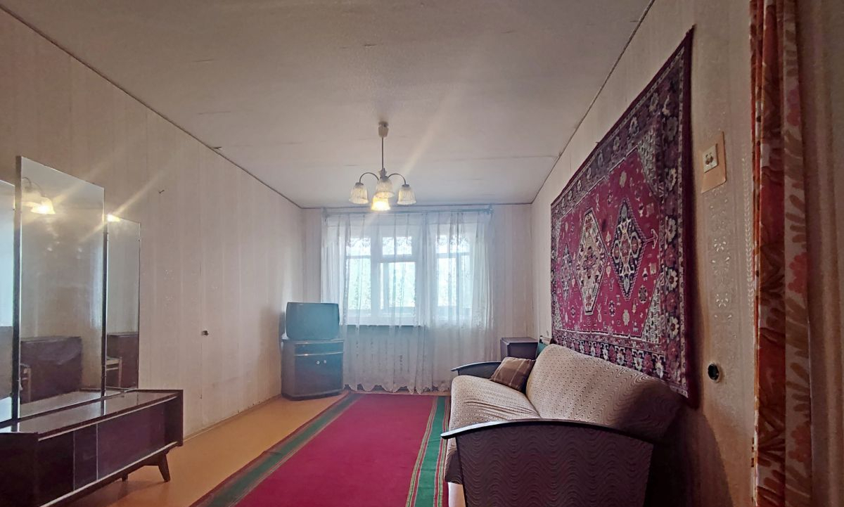 квартира г Волжский 8-й м-н, улица Карбышева, 19 фото 2