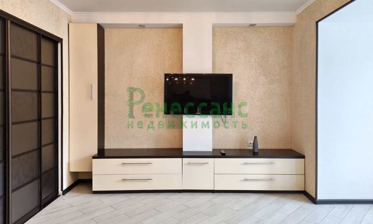 квартира г Брянск р-н Советский Бежицкая ул., 1к 3 фото 1
