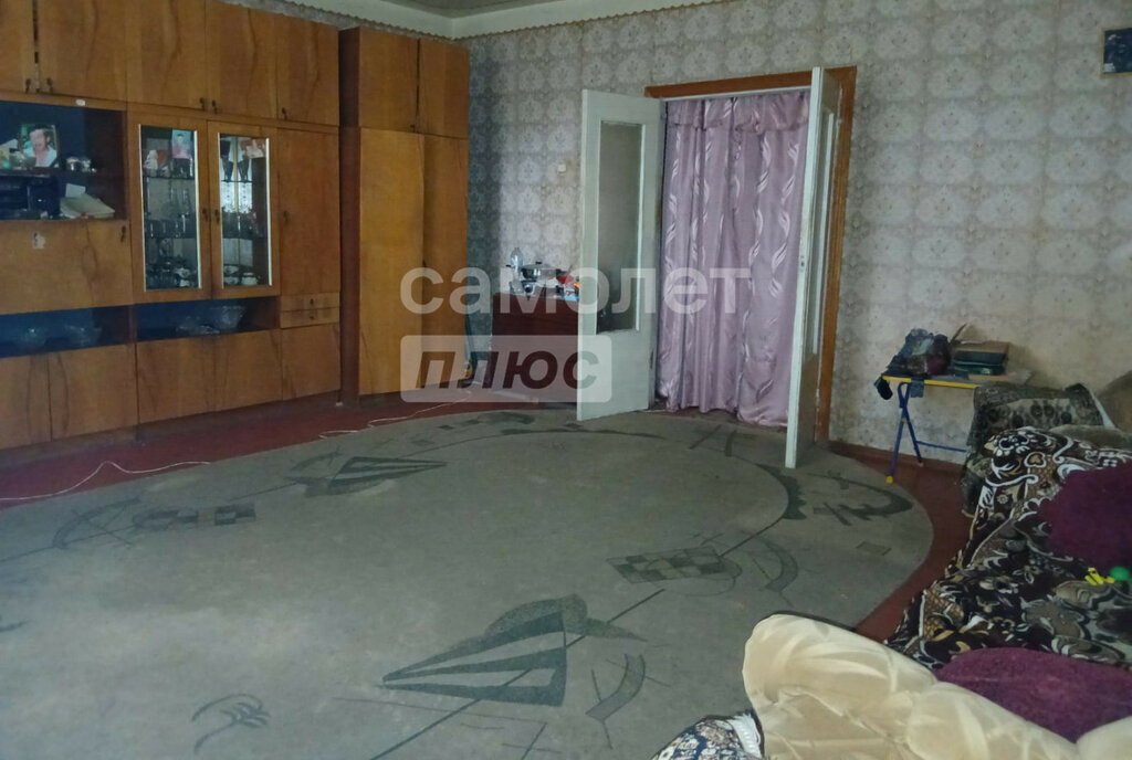 квартира г Астрахань ул Хибинская 4 фото 4