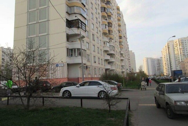 метро Бульвар Адмирала Ушакова проезд Плавский 8 фото