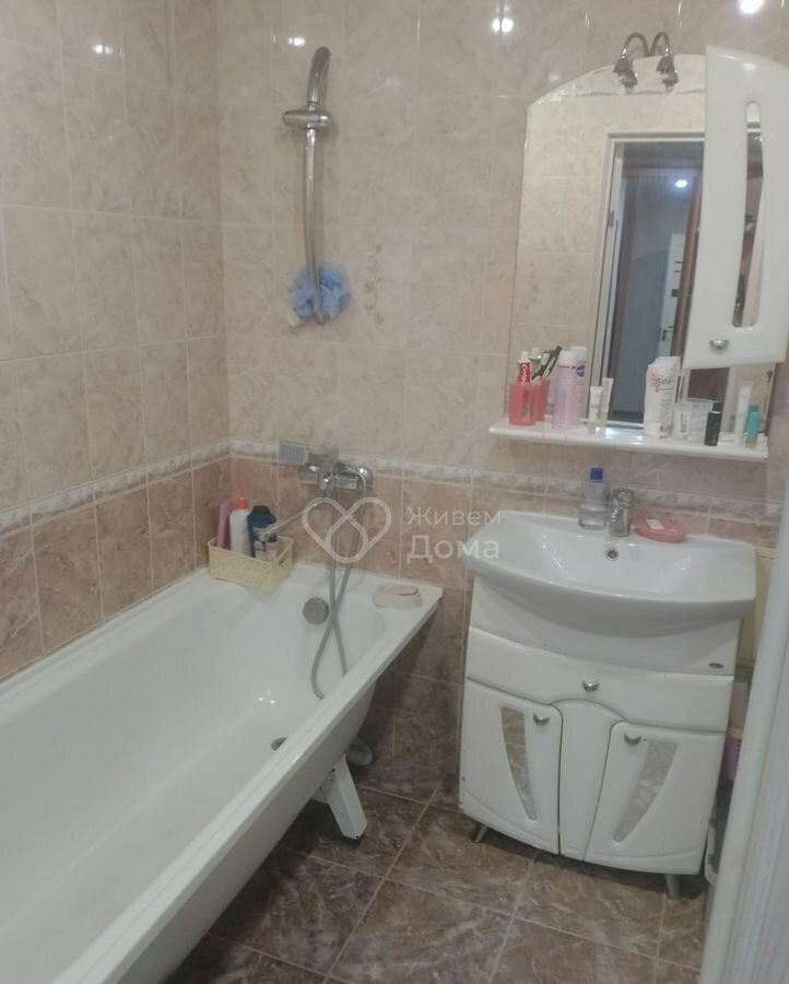 квартира г Волгоград р-н Краснооктябрьский ул Таращанцев 68а фото 10