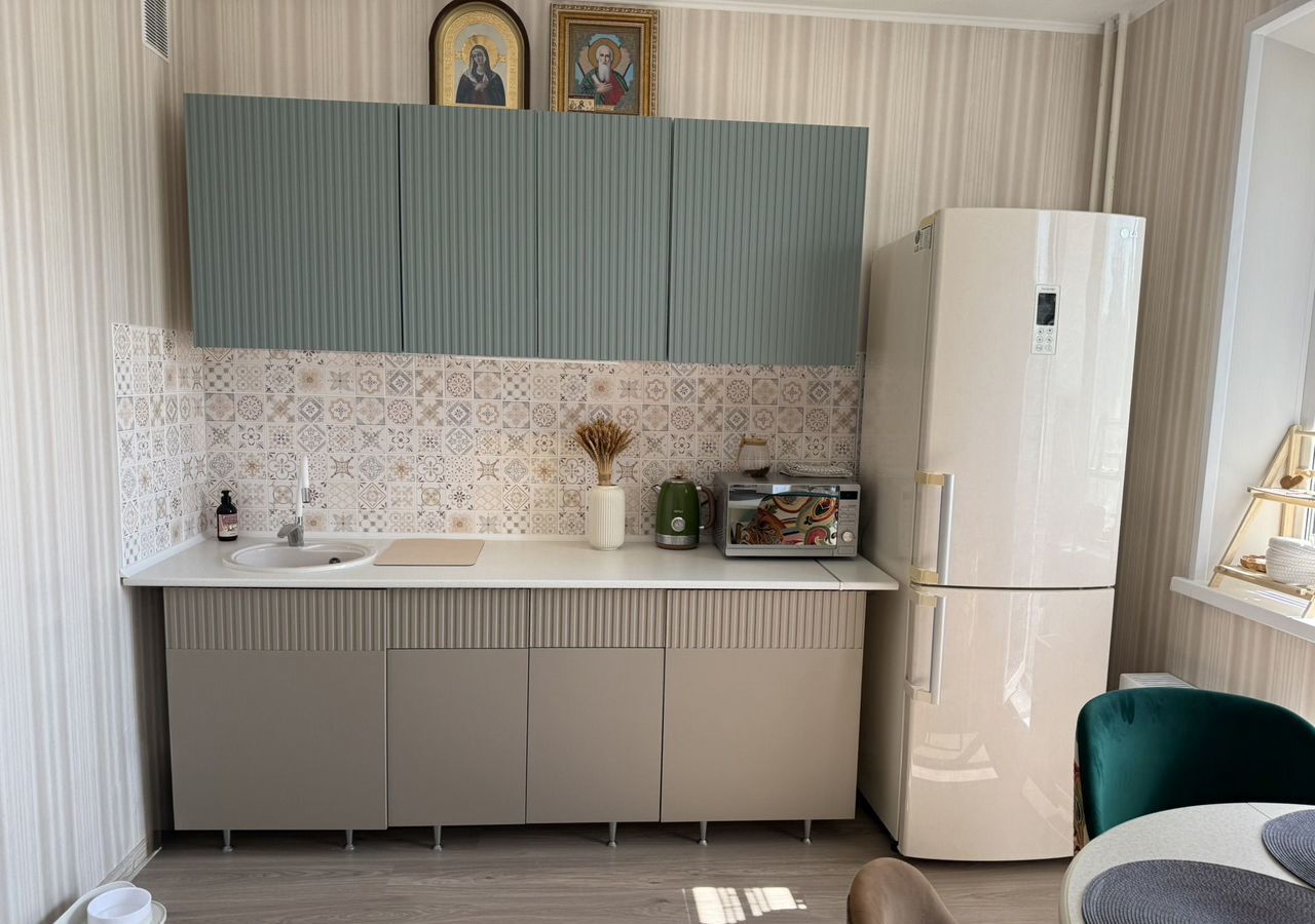 квартира г Челябинск р-н Советский ул Дмитрия Неаполитанова 14 фото 2