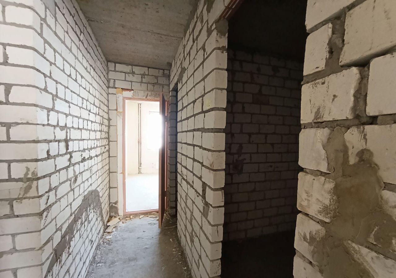 квартира г Саратов р-н Ленинский Солнечный ул. имени К. Г. Уфимцева, 10А фото 7