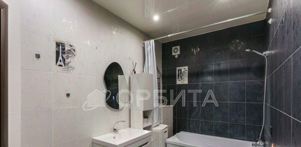 квартира г Тюмень р-н Центральный ул Газовиков 33 фото 8
